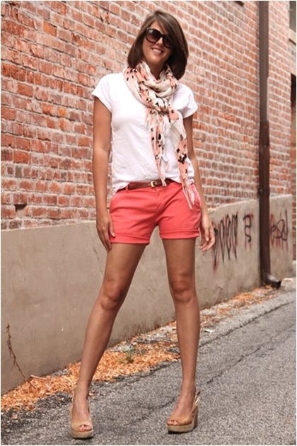 scarf-with-shorts